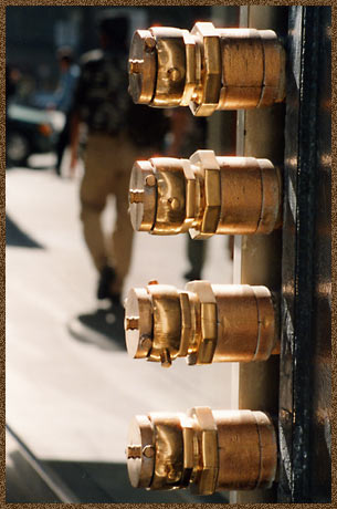06_hydrants